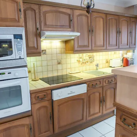 Les Chevrefeuilles Apartment *